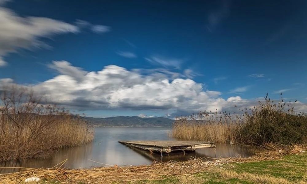 Στερεύει και η λίμνη Βόλβη, η δεύτερη μεγαλύτερη λίμνη της Ελλάδας - Σε απόγνωση οι ψαράδες